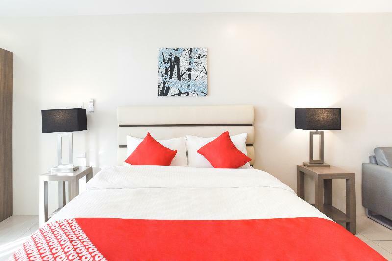 Hotel Merlo Makati City Zewnętrze zdjęcie