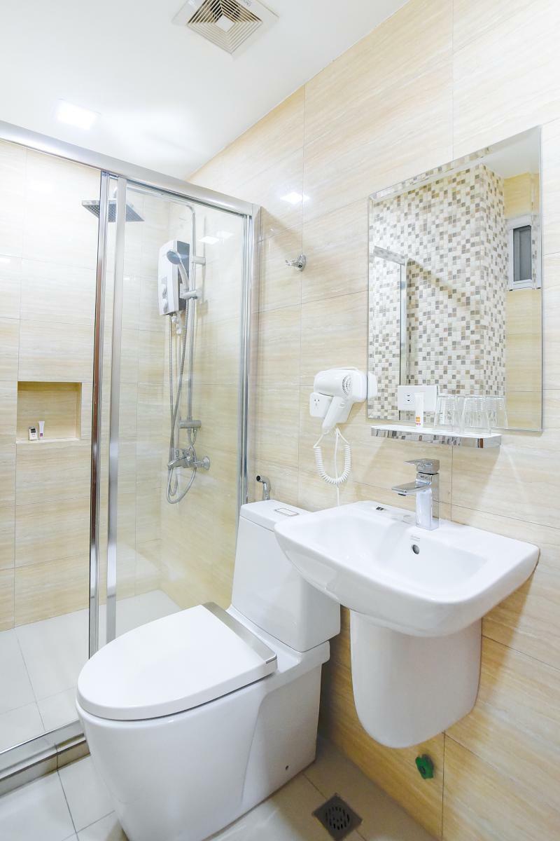Hotel Merlo Makati City Zewnętrze zdjęcie